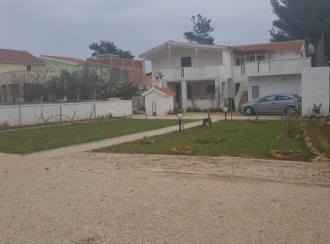 Mas-rafaj Appartement Vir