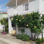 Apartment Mas-rafaj
